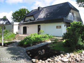 BUED _ Haus LEBART